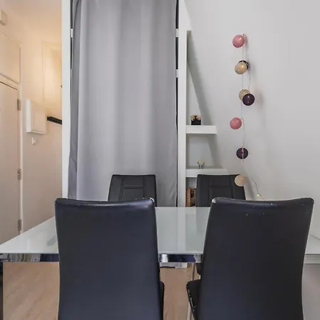 Classic Topfloor By Lovelystay