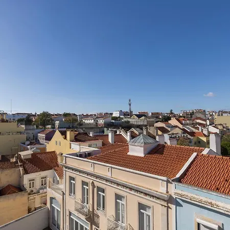 Classic Topfloor By Lovelystay